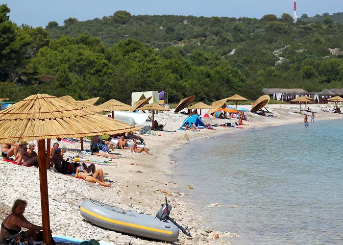 With Parking Space Sali, Dugi Otok - 8136 Sali