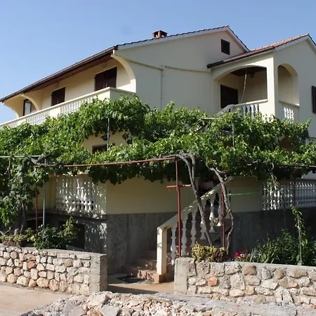 Apartment With A Parking Space Sali, Dugi Otok - 8136 Sali