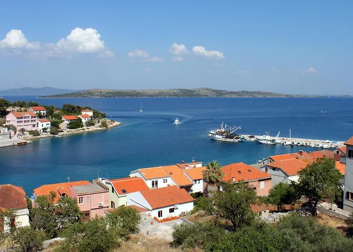 With Parking Space Sali, Dugi Otok - 8136 Апартаменты