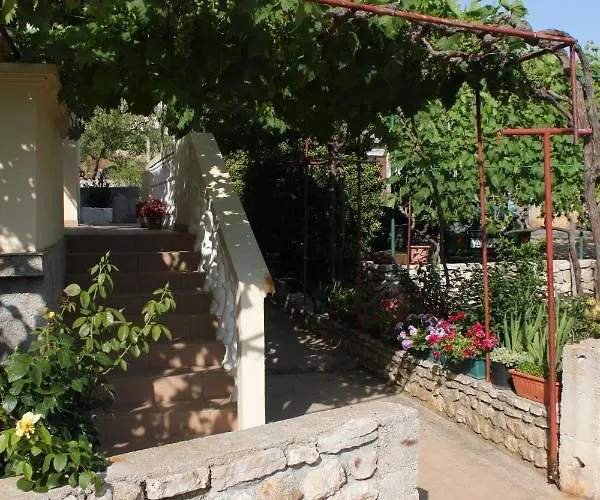 Апартаменты With Parking Space Sali, Dugi Otok - 8136