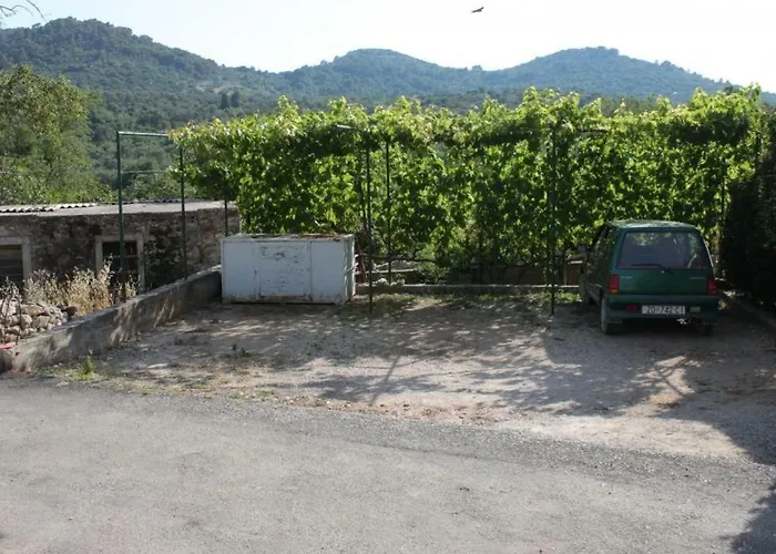 With Parking Space Sali, Dugi Otok - 8136 Апартаменты Сали