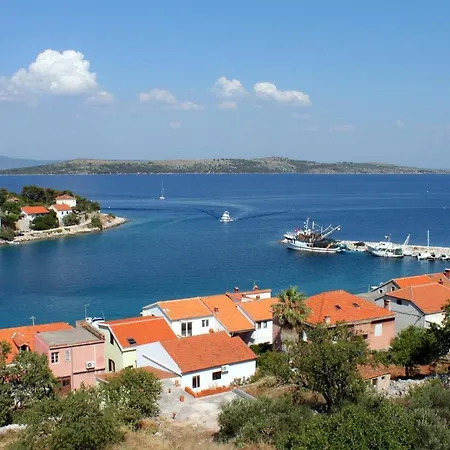 With Parking Space Sali, Dugi Otok - 8136 Apartman